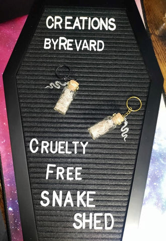 Cruelty Free Snake Shed Dust With Snake Charm